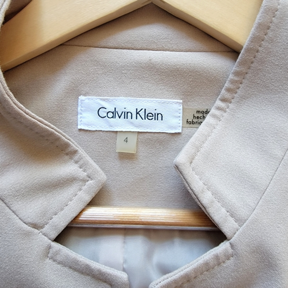 Calvin Klein Cardigan Vest - Picture 5 of 6